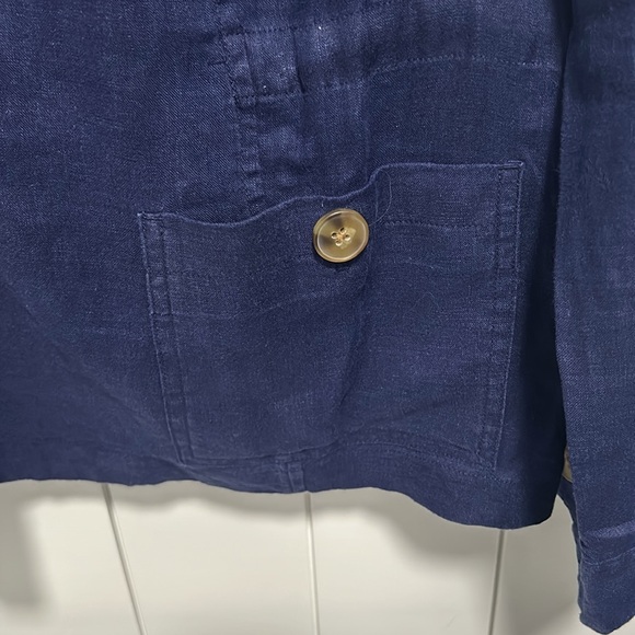 Size 12 women’s Coldwater Creek navy linen top - Picture 4 of 10